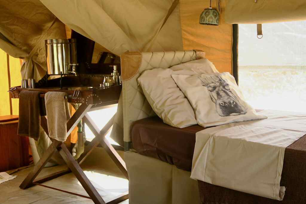 Le comodità moderne con lo spirito ed i dettagli dei safari coloniali