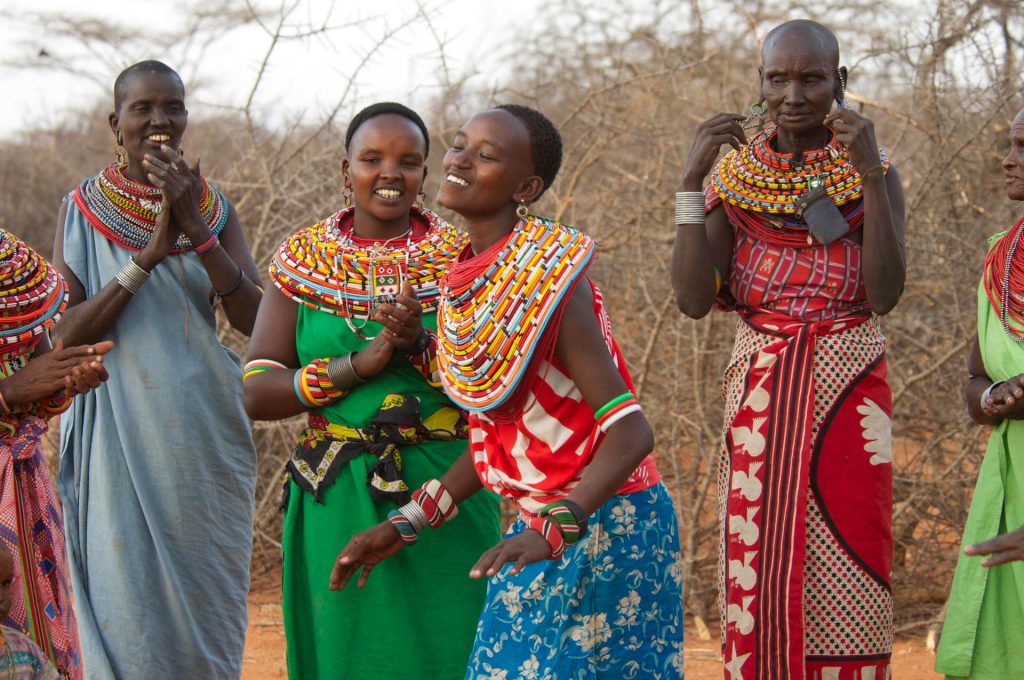 Incontro con i Masai durante il safari in Kenya